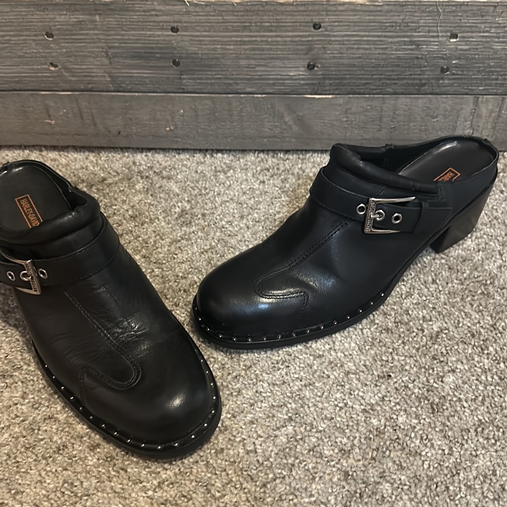 🔥 Harley-Davidson Flame Black Leather Buckle Clog Mules - Picture 9 of 9
